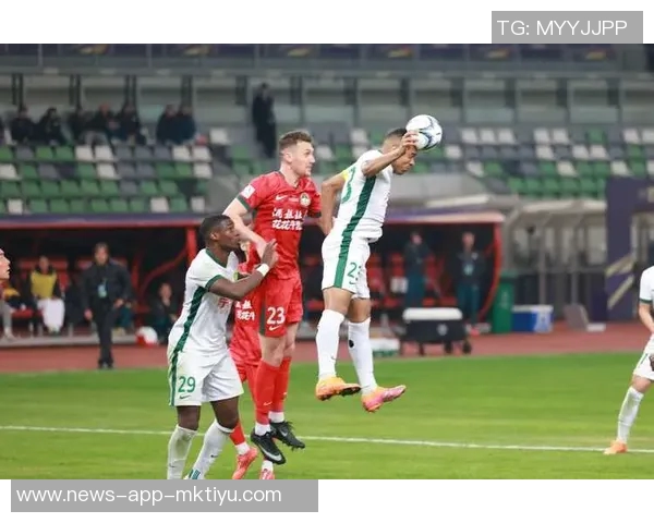 足协杯决赛即将开启河南球迷提前聚集点燃奥体激情氛围