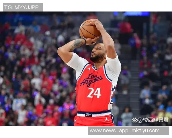 斯波称鲍威尔对自身身体状况充满信心更了解自己的极限与潜力 斯波称鲍威尔对自身身体状况充满信心更了解自己的极限与潜力